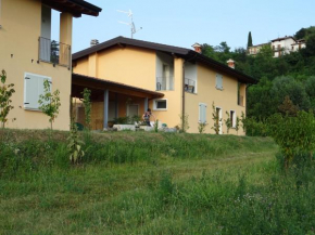 CASCINA LEGNAGO near Garda lake - trilocale